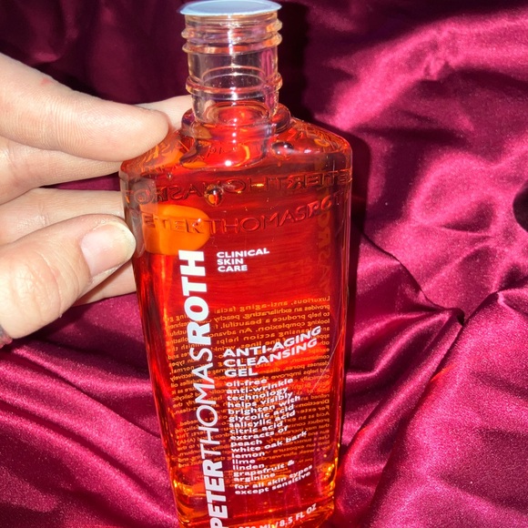 NIB Peter Thomas Roth Anti-aging cleansing gel sealed $39 8.5 oz Ulta - Picture 3 of 6